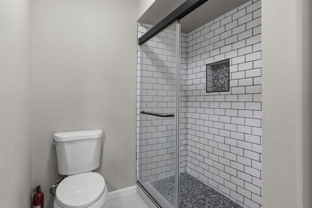 2069 Walnut Hill Park Drive, Columbus, OH 43232