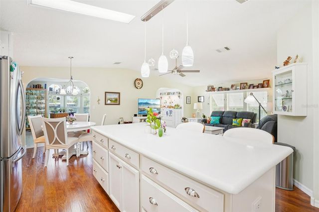 122 TAMARISK WAY, Leesburg, FL 34748