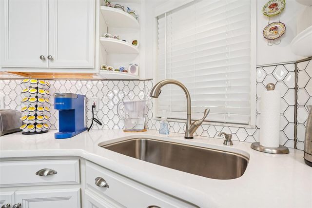 122 TAMARISK WAY, Leesburg, FL 34748