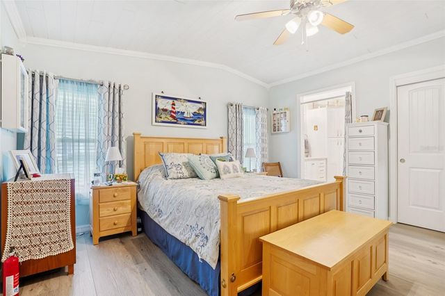 122 TAMARISK WAY, Leesburg, FL 34748