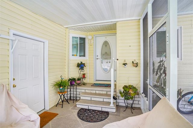 122 TAMARISK WAY, Leesburg, FL 34748