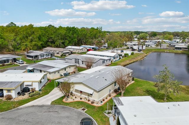 122 TAMARISK WAY, Leesburg, FL 34748