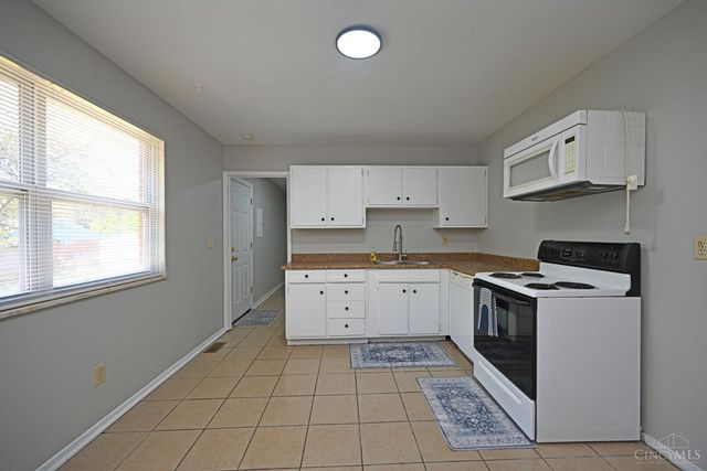 1987 Mistyhill Drive, Springfield Twp., OH 45240