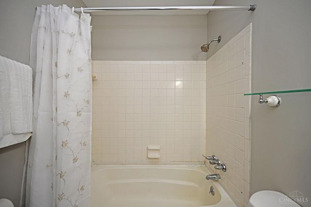 1987 Mistyhill Drive, Springfield Twp., OH 45240