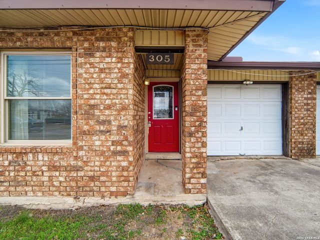 305 TOEPPERWEIN RD, Converse, TX 78109