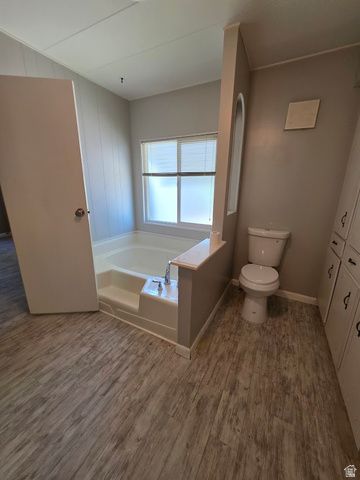 188 E DETROITER AVE, Murray, UT 84107