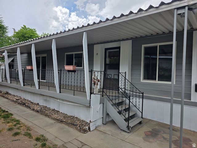 188 E DETROITER AVE, Murray, UT 84107