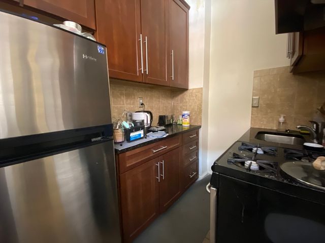 2 Symphony Rd 2, Boston, MA 02115