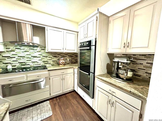 6302 Port Royal, San Antonio, TX 78244