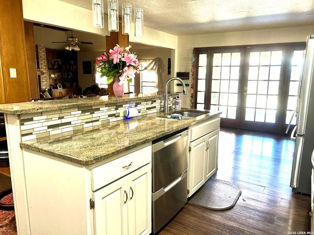 6302 Port Royal, San Antonio, TX 78244