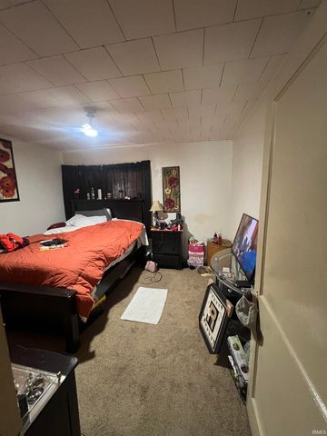 1112 E Fourth Street, Mount Vernon, IN 47620