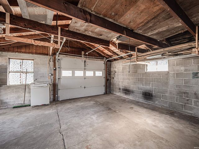 1112 E Fourth Street, Mount Vernon, IN 47620