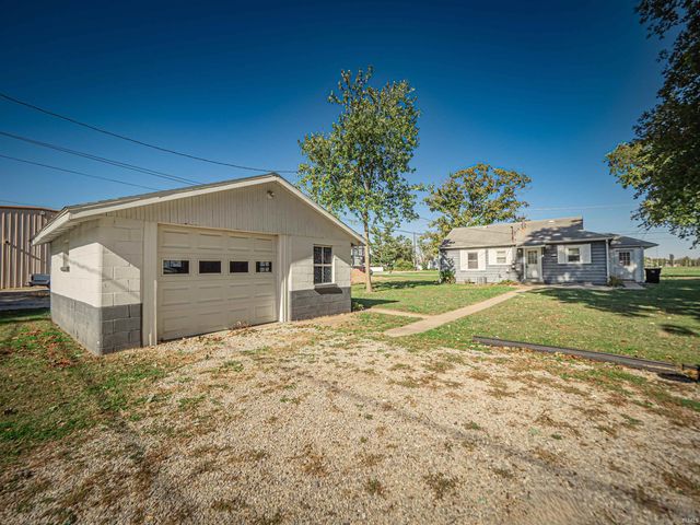 1112 E Fourth Street, Mount Vernon, IN 47620