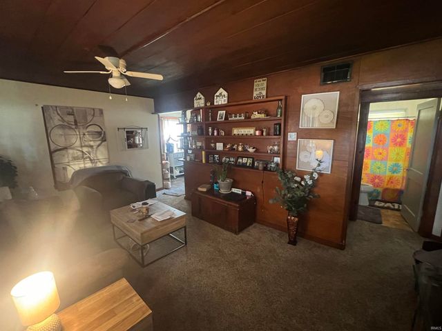 1112 E Fourth Street, Mount Vernon, IN 47620