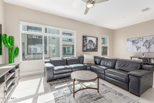 6850 E MCDOWELL Road 71, Scottsdale, AZ 85257