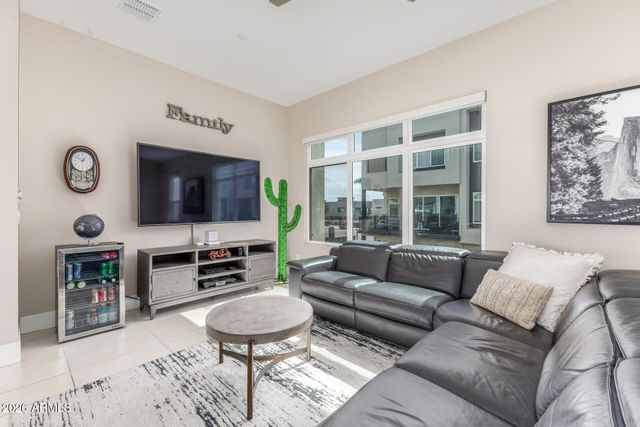 6850 E MCDOWELL Road 71, Scottsdale, AZ 85257