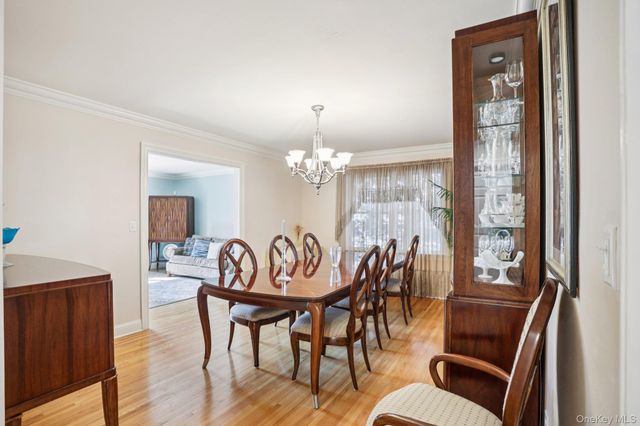 101 Middle Road, Eastchester, NY 10709