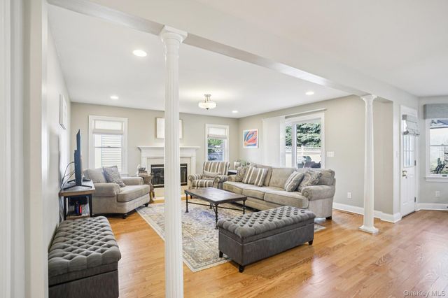 101 Middle Road, Eastchester, NY 10709