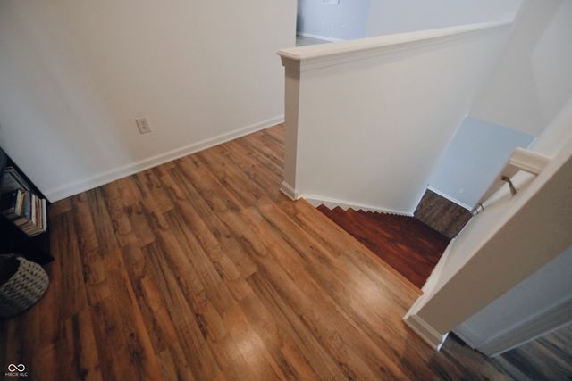 10915 Perry Pear Drive, Zionsville, IN 46077