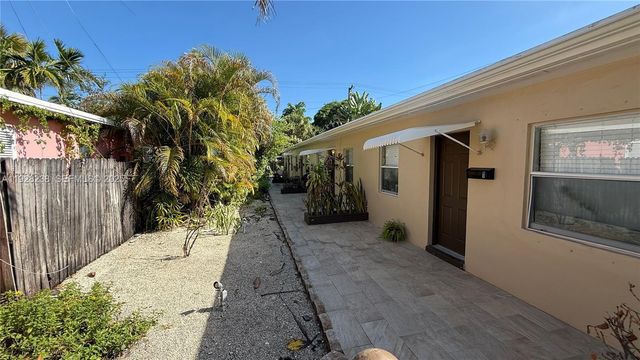 1310 NE 14th Ave 2, Fort Lauderdale, FL 33304