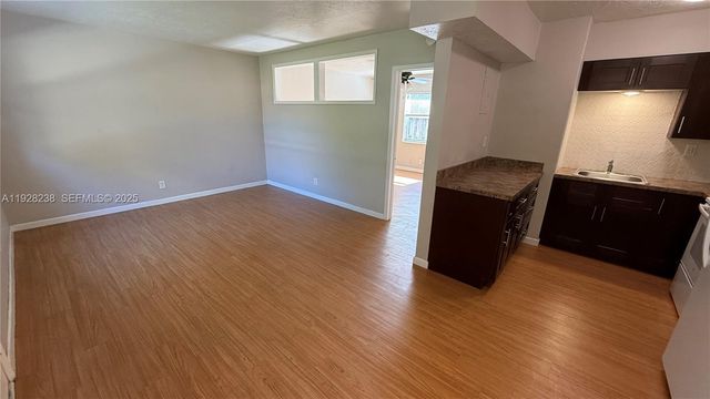 1310 NE 14th Ave 2, Fort Lauderdale, FL 33304