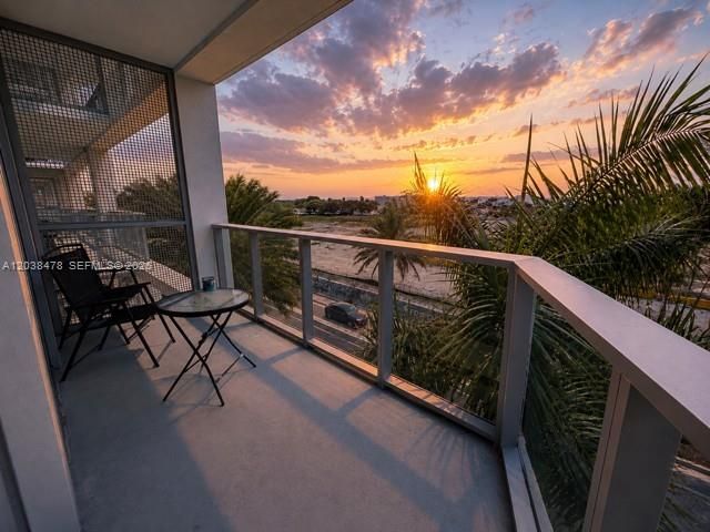 2000 Metropica Way 304, Sunrise, FL 33323