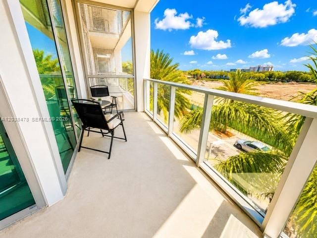 2000 Metropica Way 304, Sunrise, FL 33323