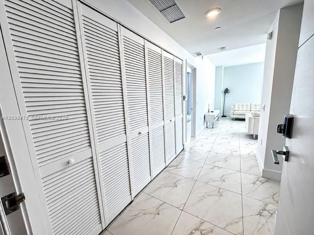 2000 Metropica Way 304, Sunrise, FL 33323