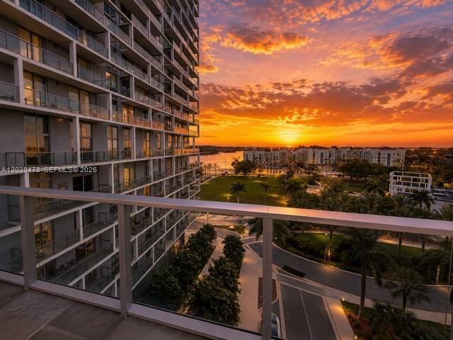 2000 Metropica Way 304, Sunrise, FL 33323