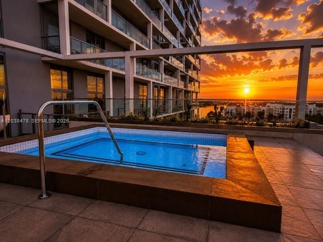 2000 Metropica Way 304, Sunrise, FL 33323