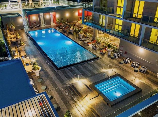 2000 Metropica Way 304, Sunrise, FL 33323