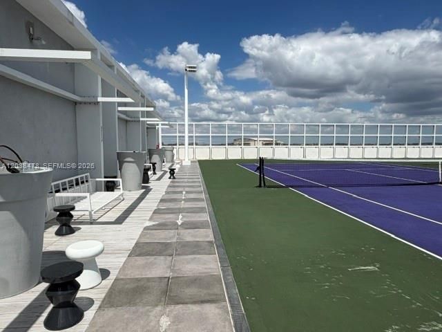 2000 Metropica Way 304, Sunrise, FL 33323
