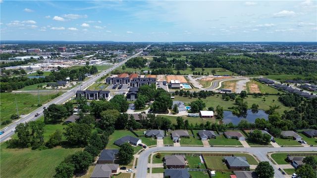 2302 SW 15th Street, Bentonville, AR 72712