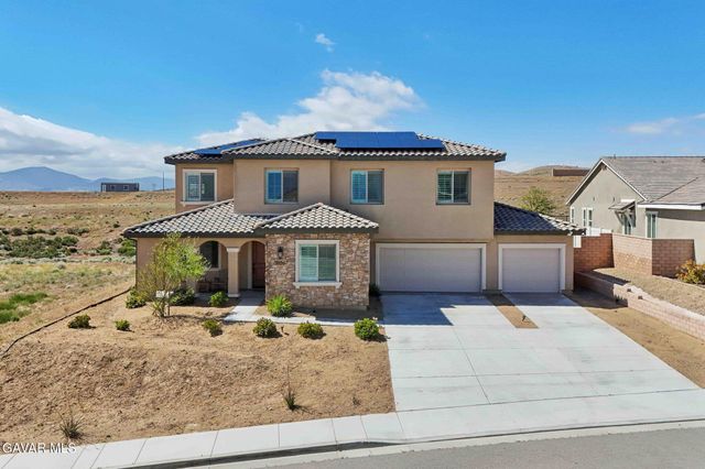 39367 Stirrup Court, Palmdale, CA 93551