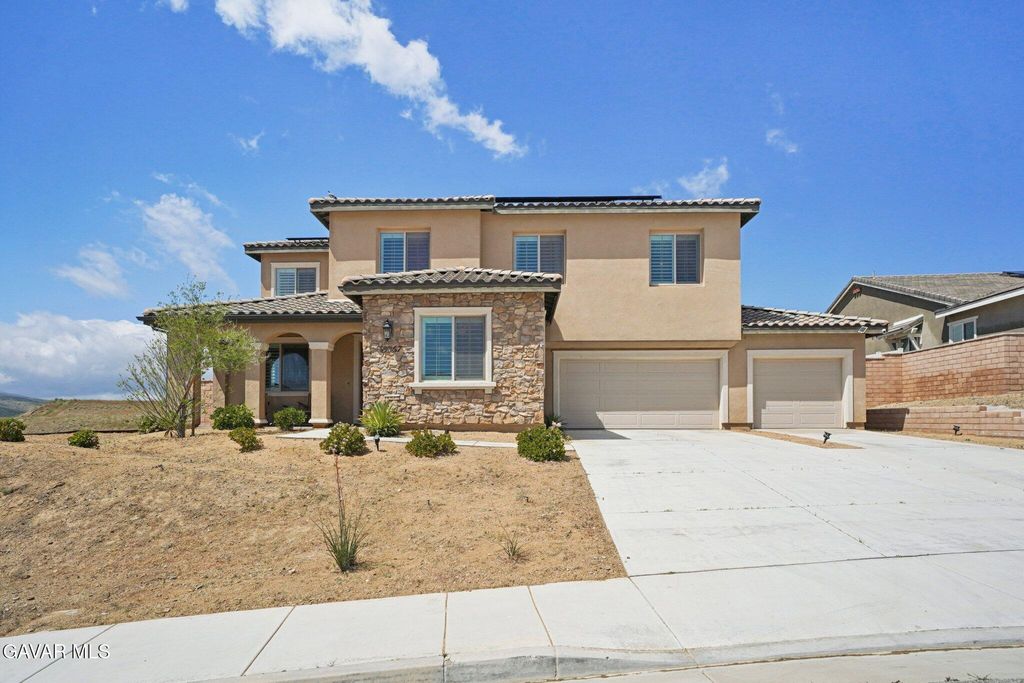 39367 Stirrup Court, Palmdale, CA 93551