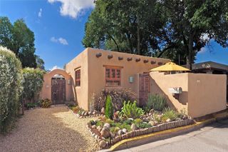 126 Duran Street, Santa Fe, NM 87501