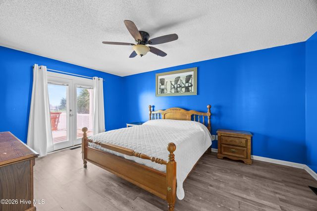 2072 W Sea Aire Canal SW, Supply, NC 28462