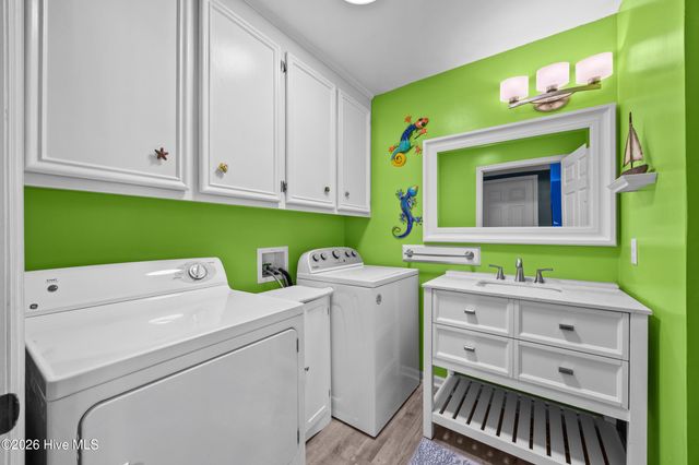 2072 W Sea Aire Canal SW, Supply, NC 28462