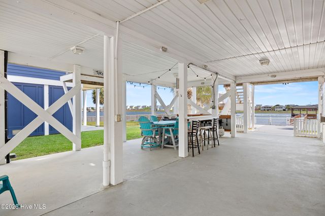 2072 W Sea Aire Canal SW, Supply, NC 28462