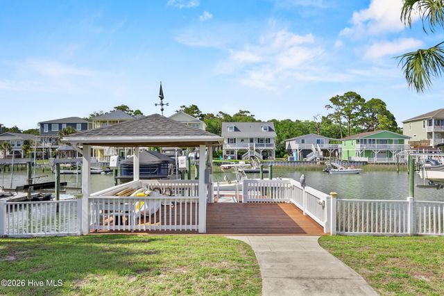2072 W Sea Aire Canal SW, Supply, NC 28462