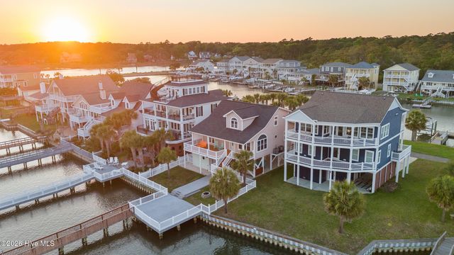 2072 W Sea Aire Canal SW, Supply, NC 28462