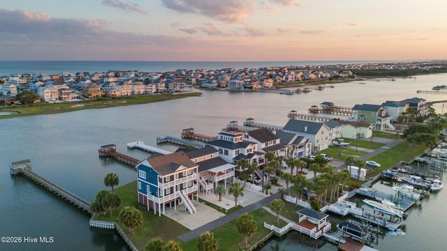 2072 W Sea Aire Canal SW, Supply, NC 28462