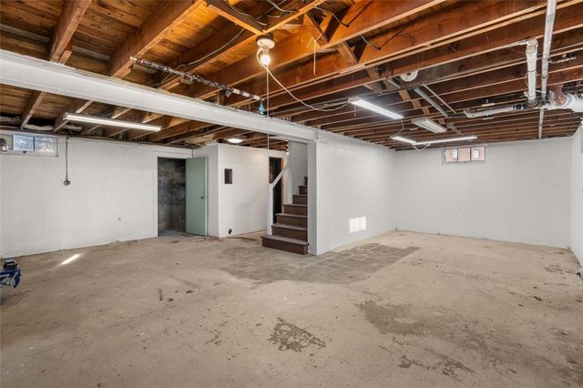 84 Intervale Road, Cranston, RI 02910