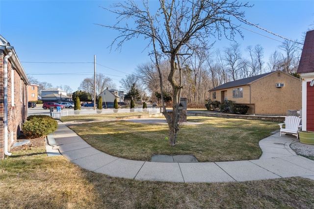 84 Intervale Road, Cranston, RI 02910