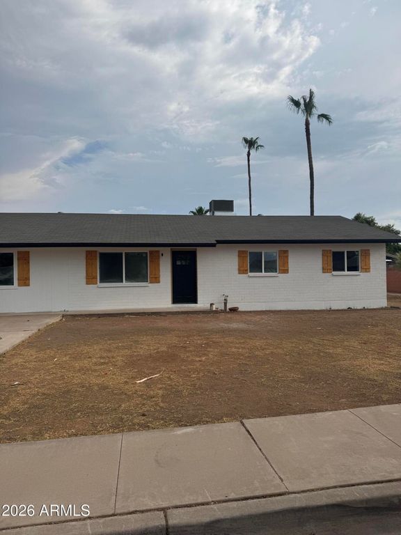 37 W RAWHIDE Avenue, Gilbert, AZ 85233 — exterior