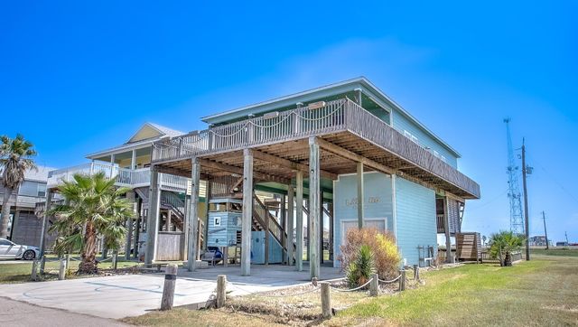 13231 Jolly Roger Drive, Freeport, TX 77541
