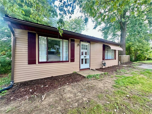2722 Old Plank Road, Neshannock Twp, PA 16105