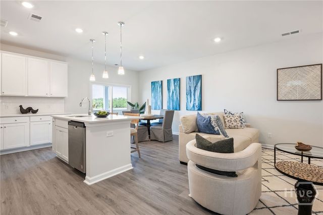 118 Hidden Way Drive, Savannah, GA 31419