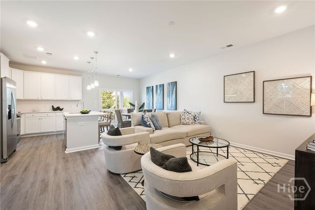 118 Hidden Way Drive, Savannah, GA 31419