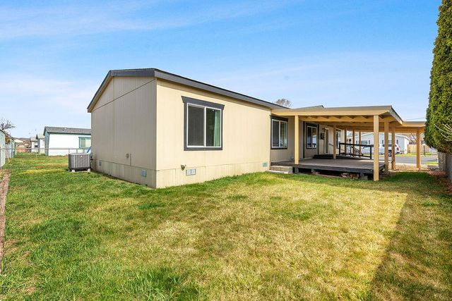 185 NW Harwood Street 88, Prineville, OR 97754